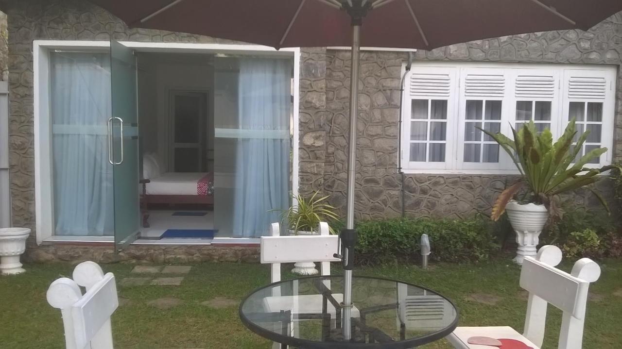 Anna Shanthi Villa Kandy Bagian luar foto